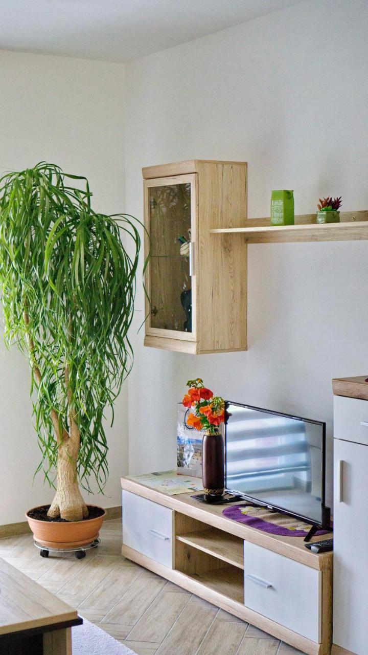 Apartments Pravica Требине Екстериор снимка